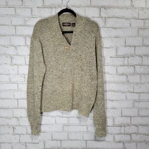 The Contour vintage wool sweater